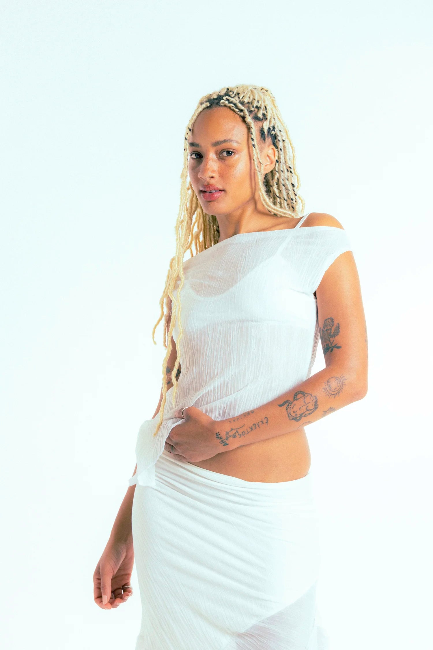 The Crinkle Tunic - White