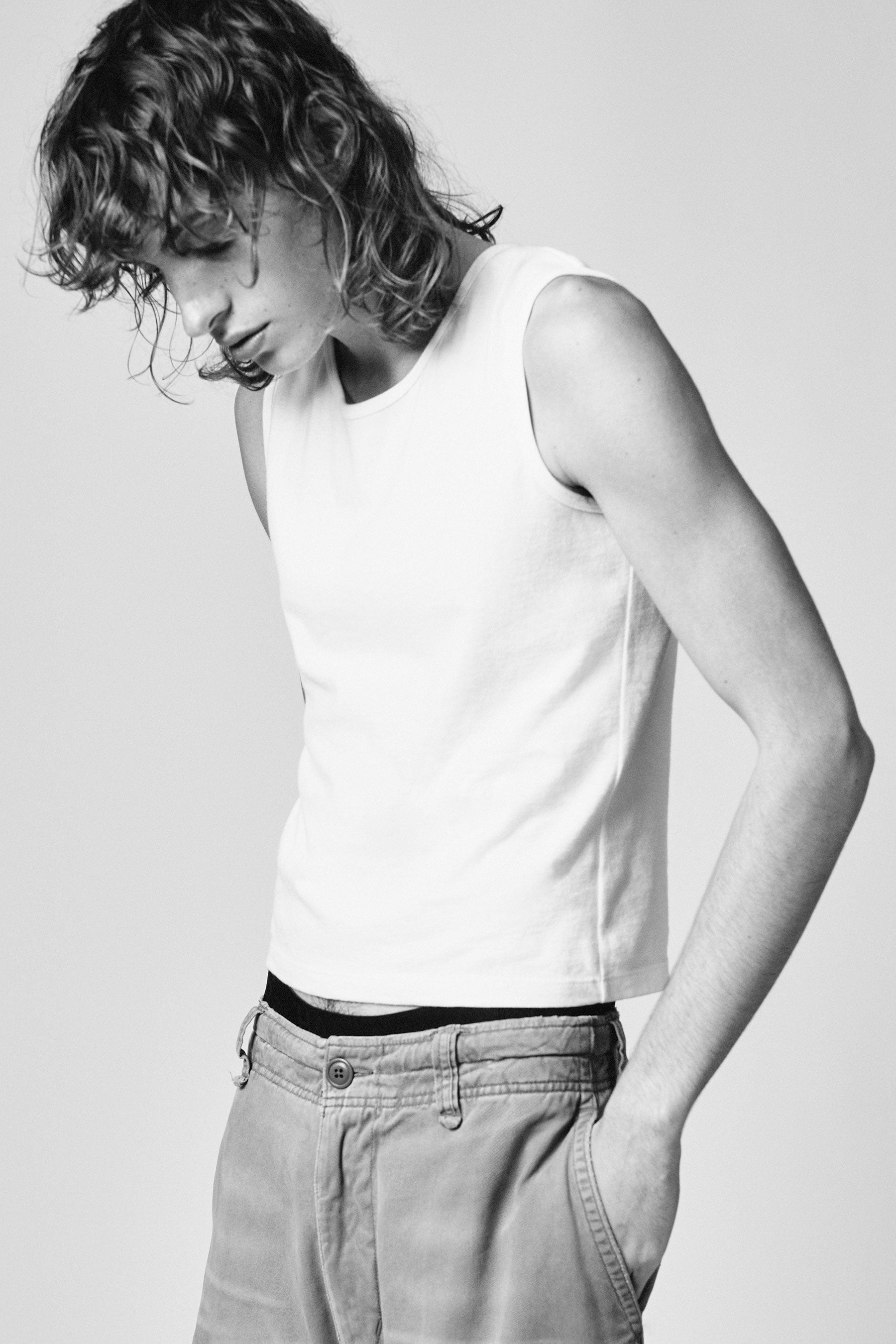 TA103 The 03 Tank White