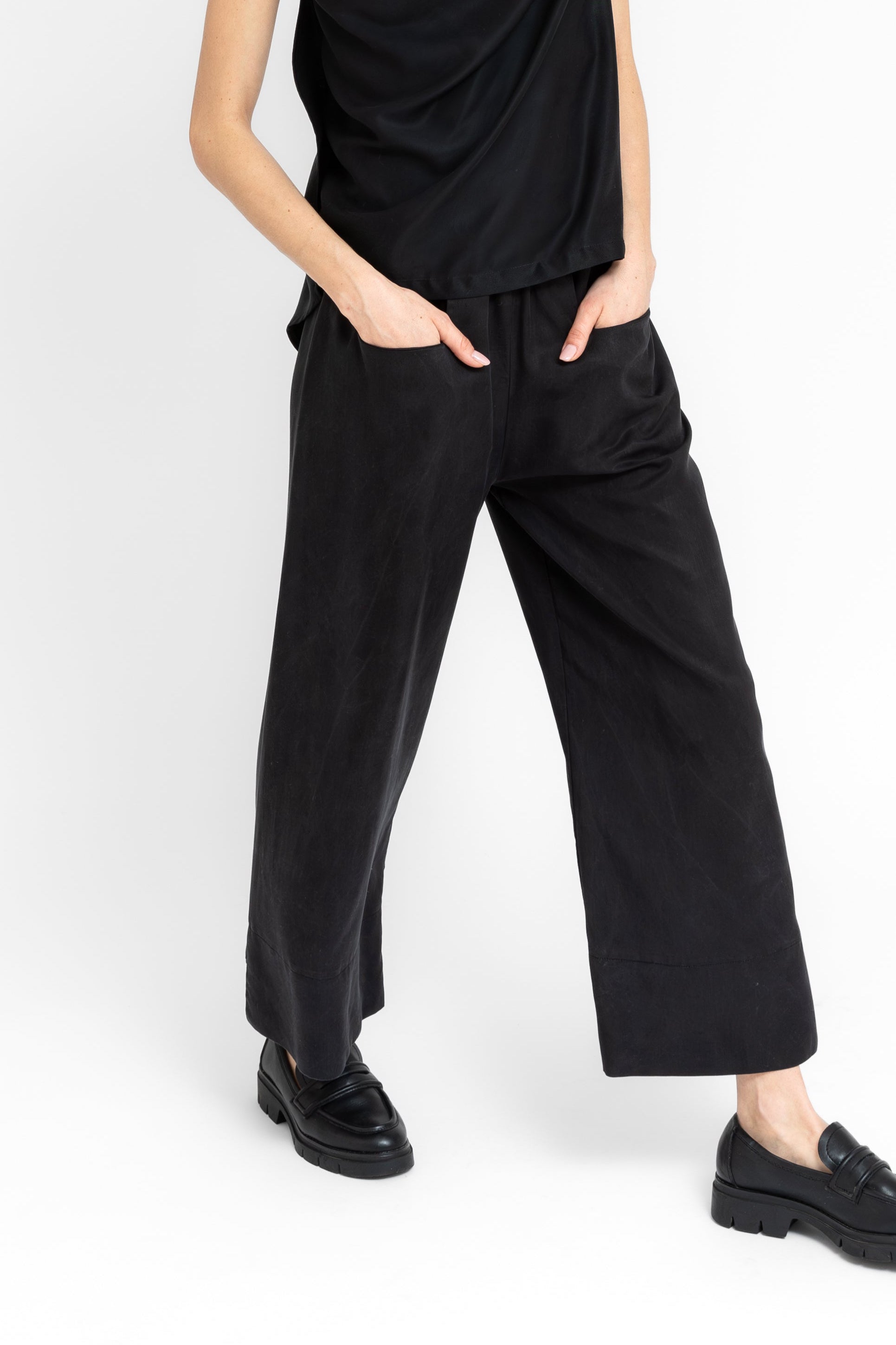 Geometric Square Cuts Cullottes Trousers