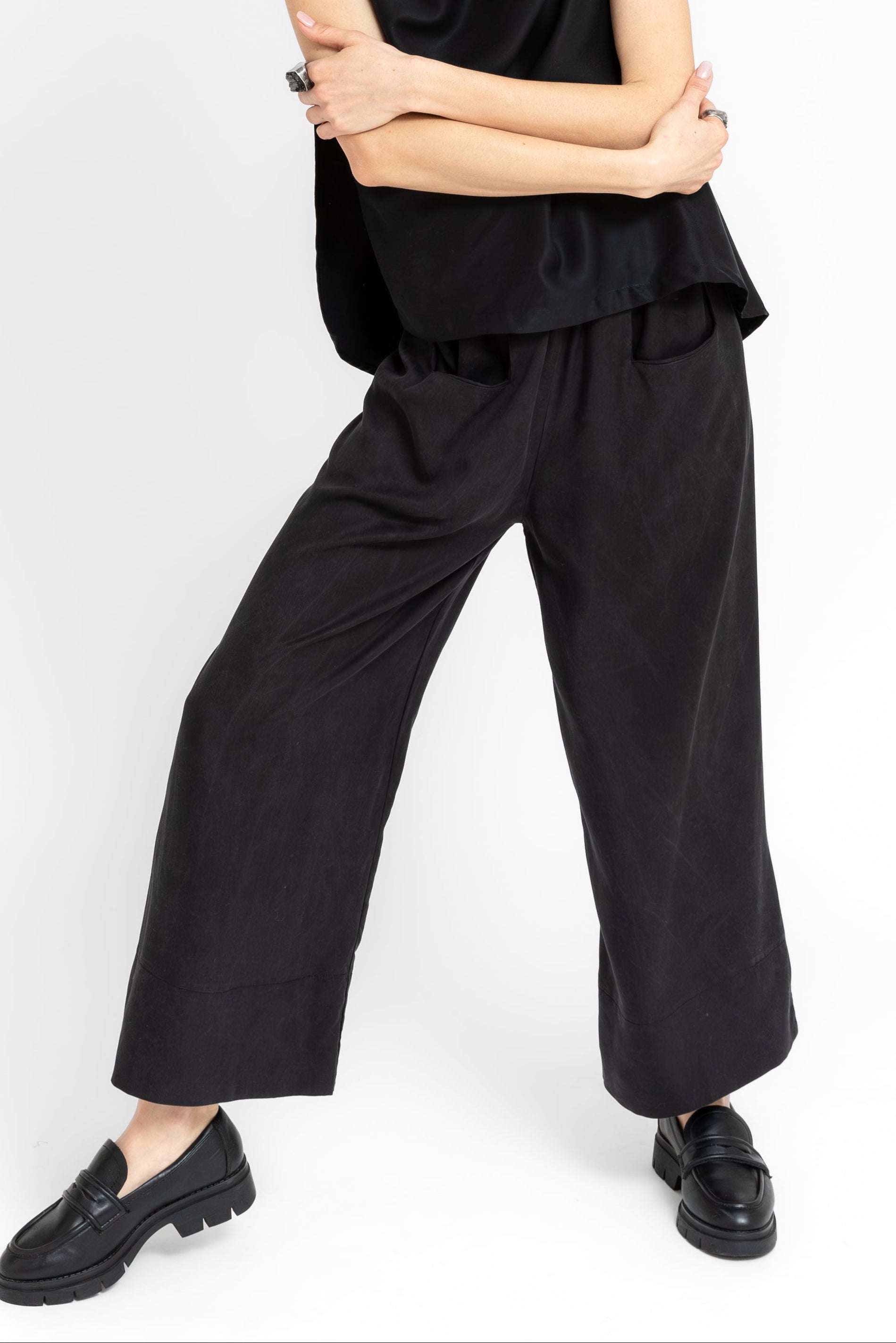 Geometric Square Cuts Cullottes Trousers