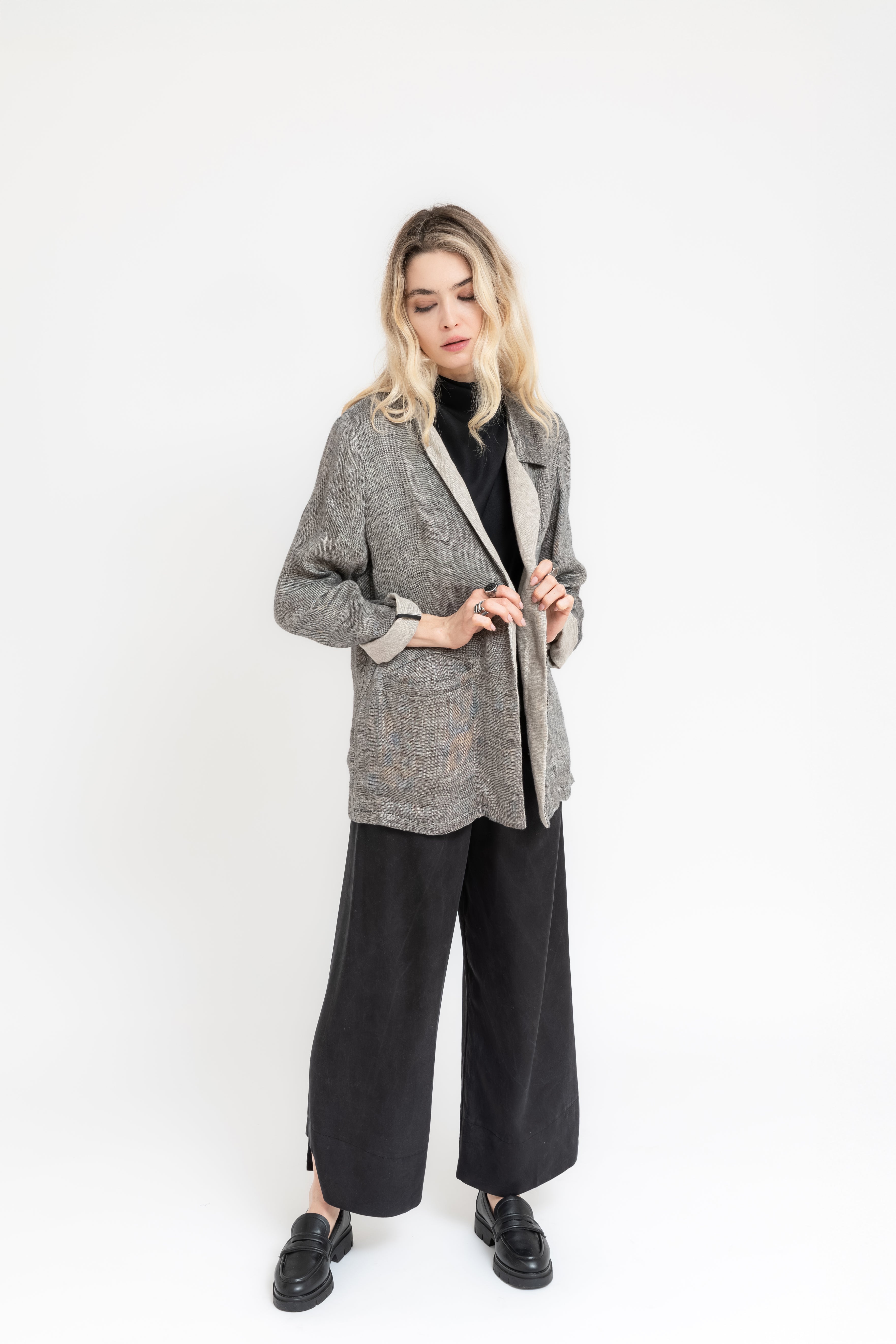 Sunvar Blazer with Asymmetric Lapels