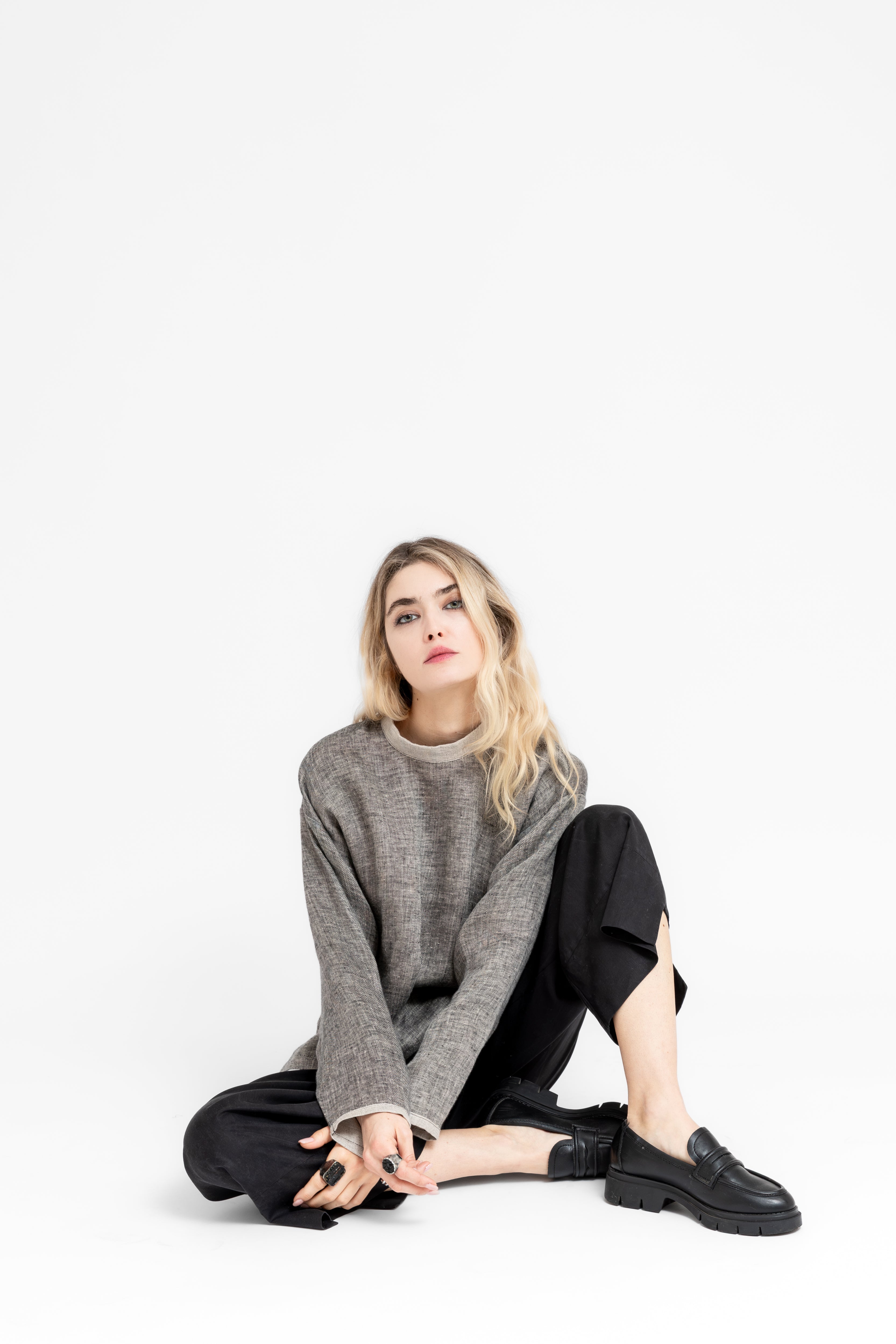 Sandvind Minimalist Reversible Top