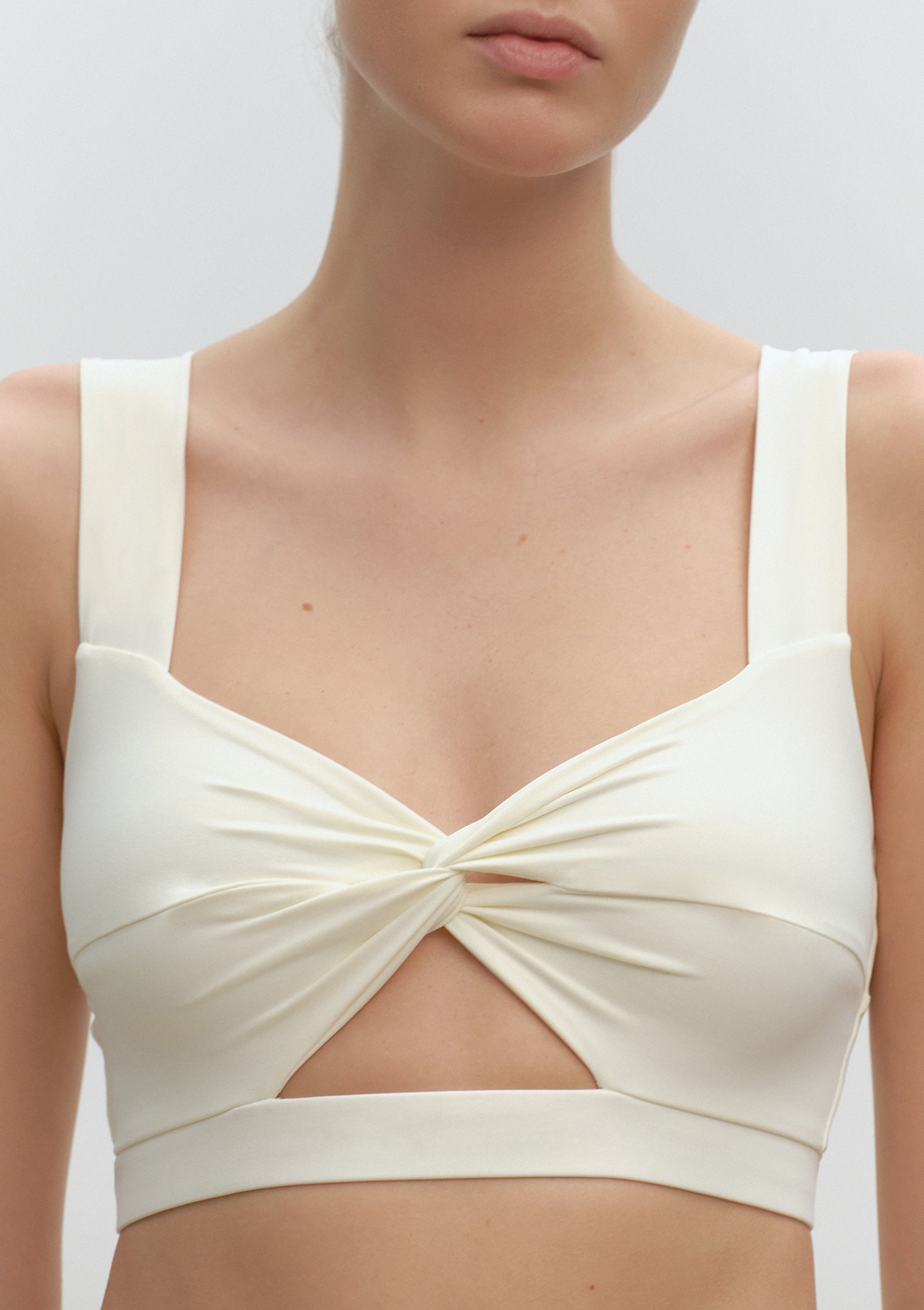 Shell Bra in Ivory