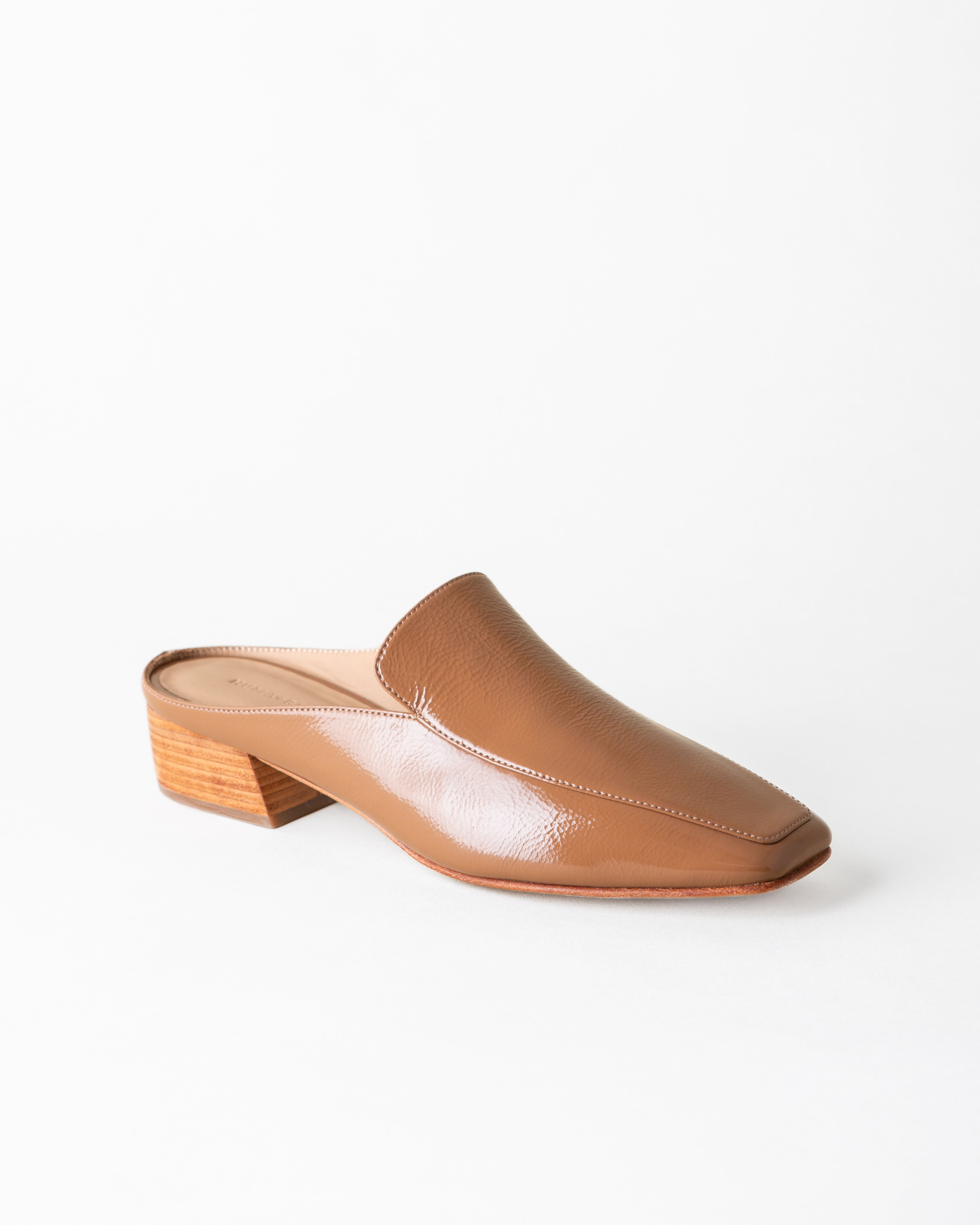 Felix Loafer Mule - Latte Crinkle Patent