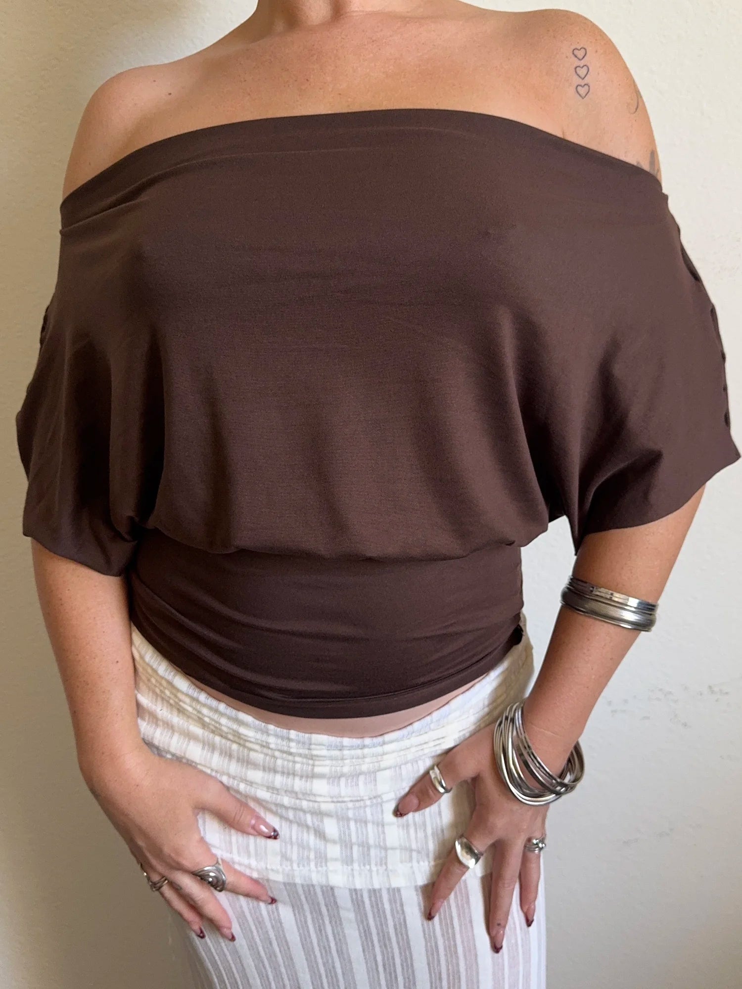 The Slouchy Tee - Chocolate