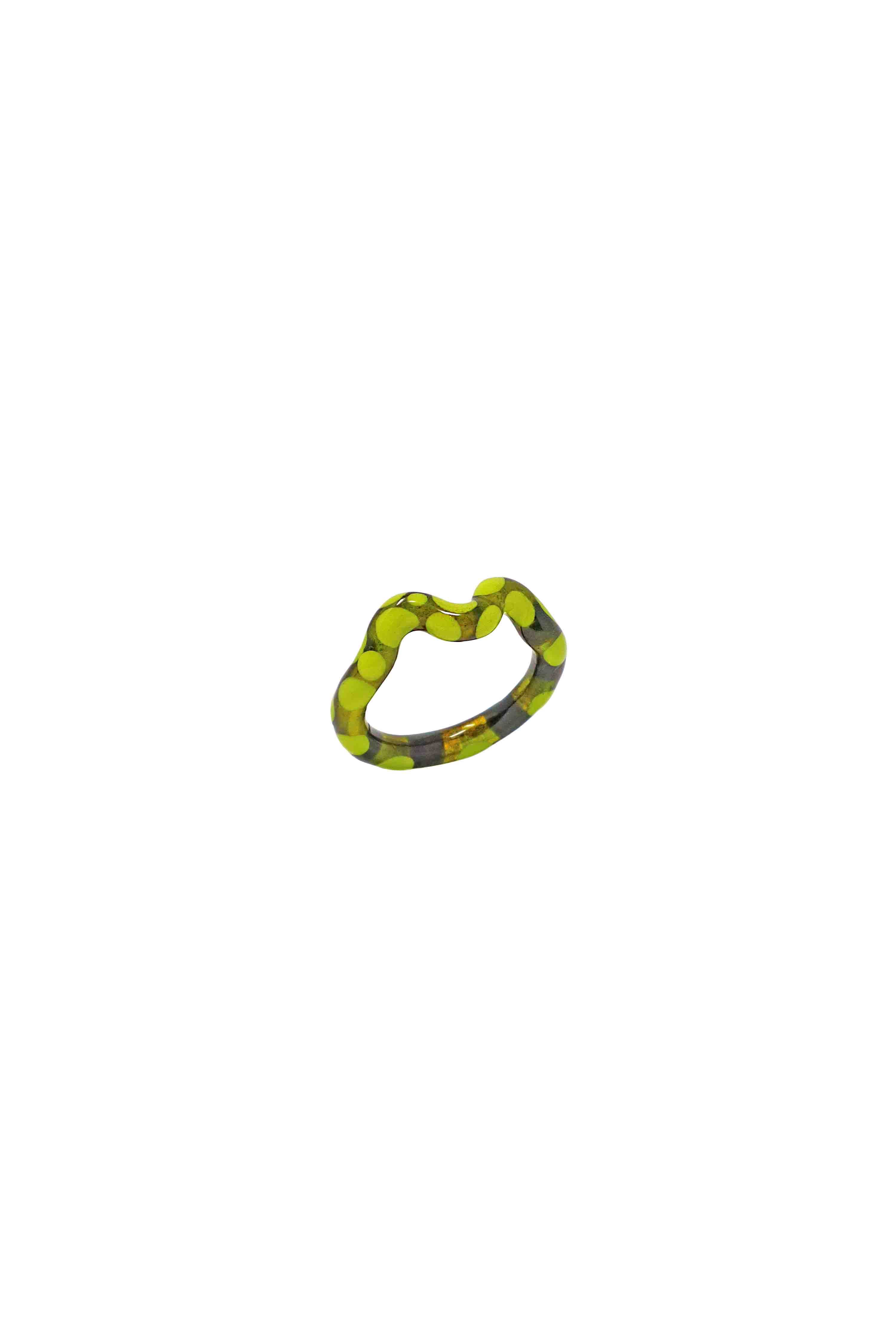 Pickle Single Wave Ring