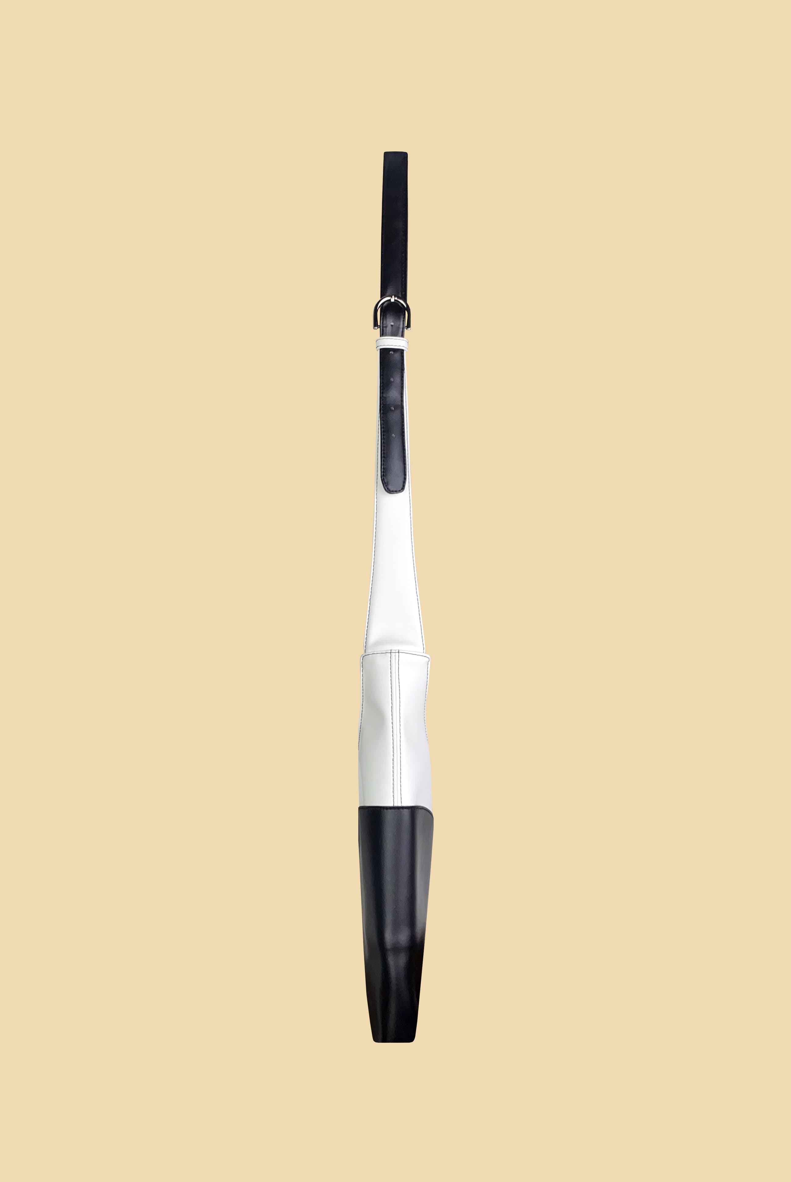 Pilar Crossbody - Black & White