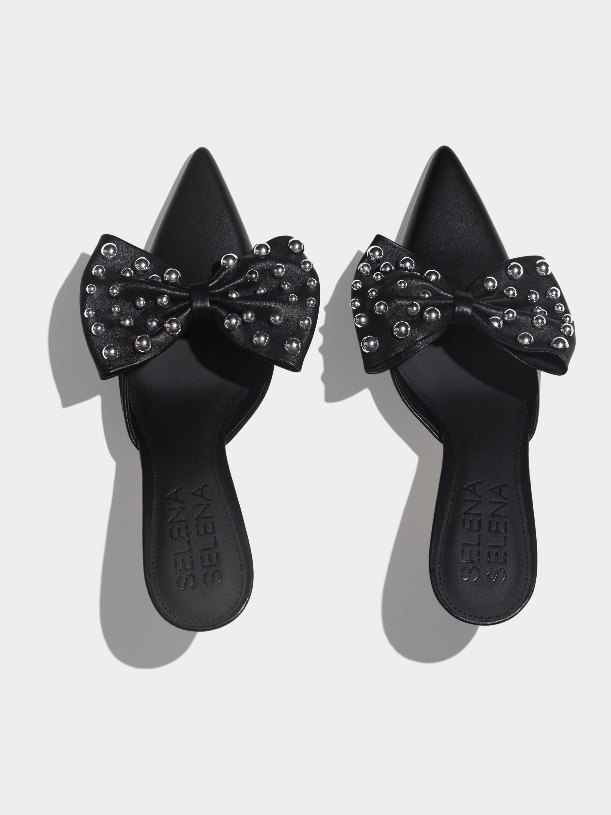 The Vixen Bow Mule in Black