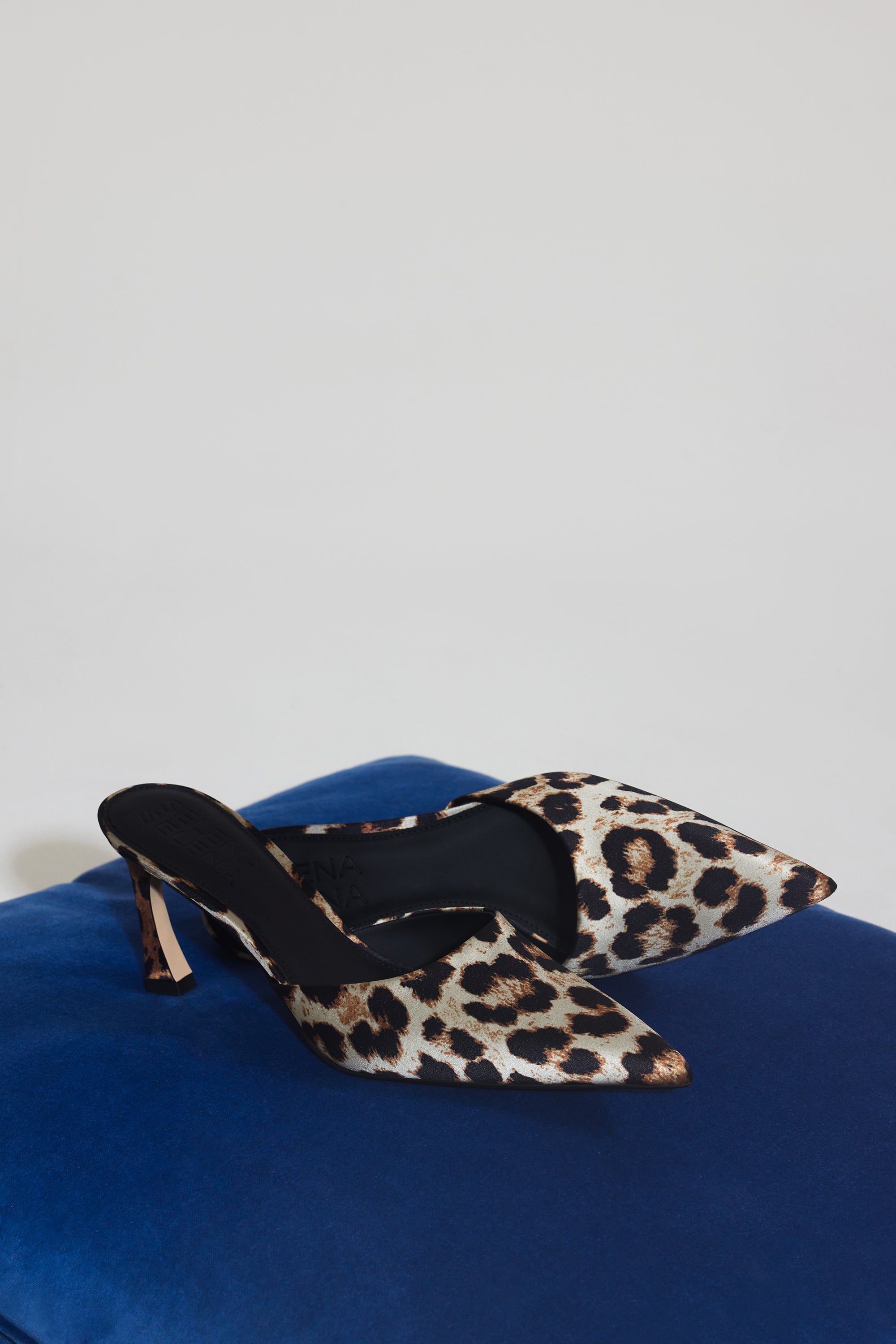 The Vixen Bow Mule in Leopard Satin