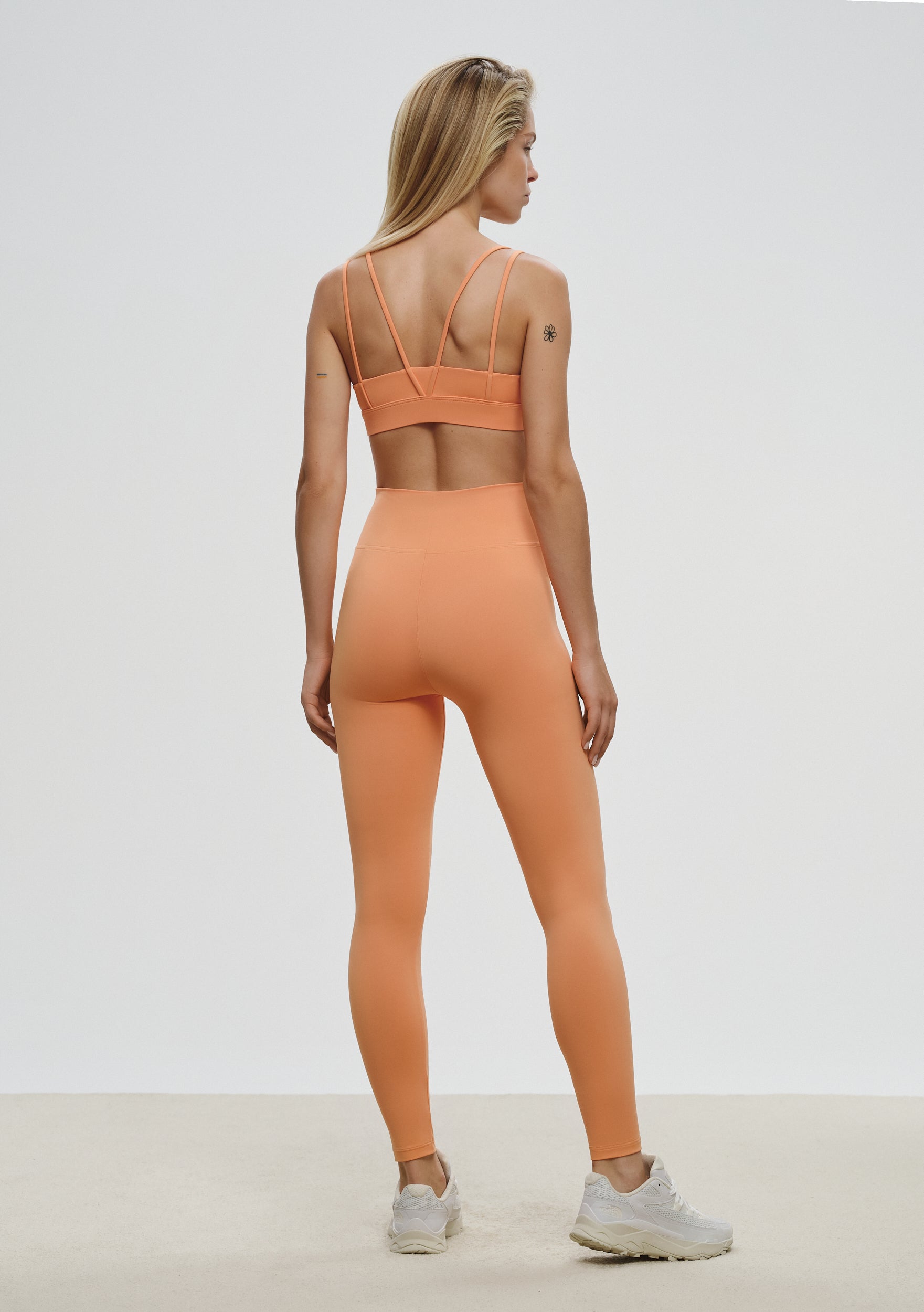 Essential Legging in Orange