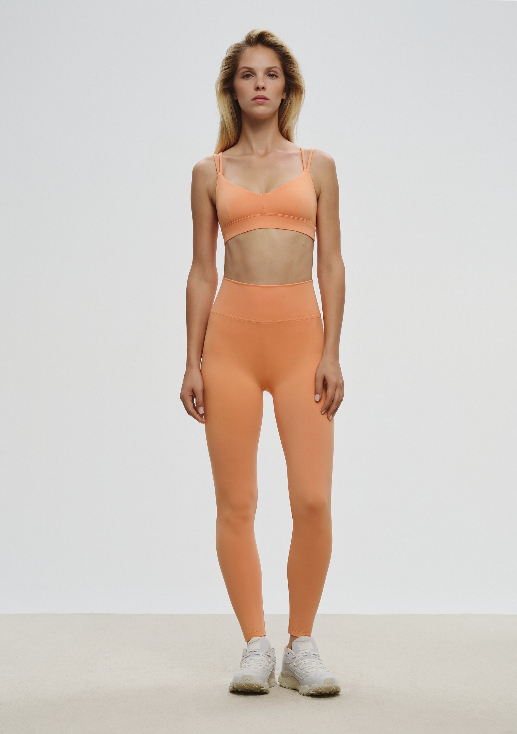 Essential Legging in Orange