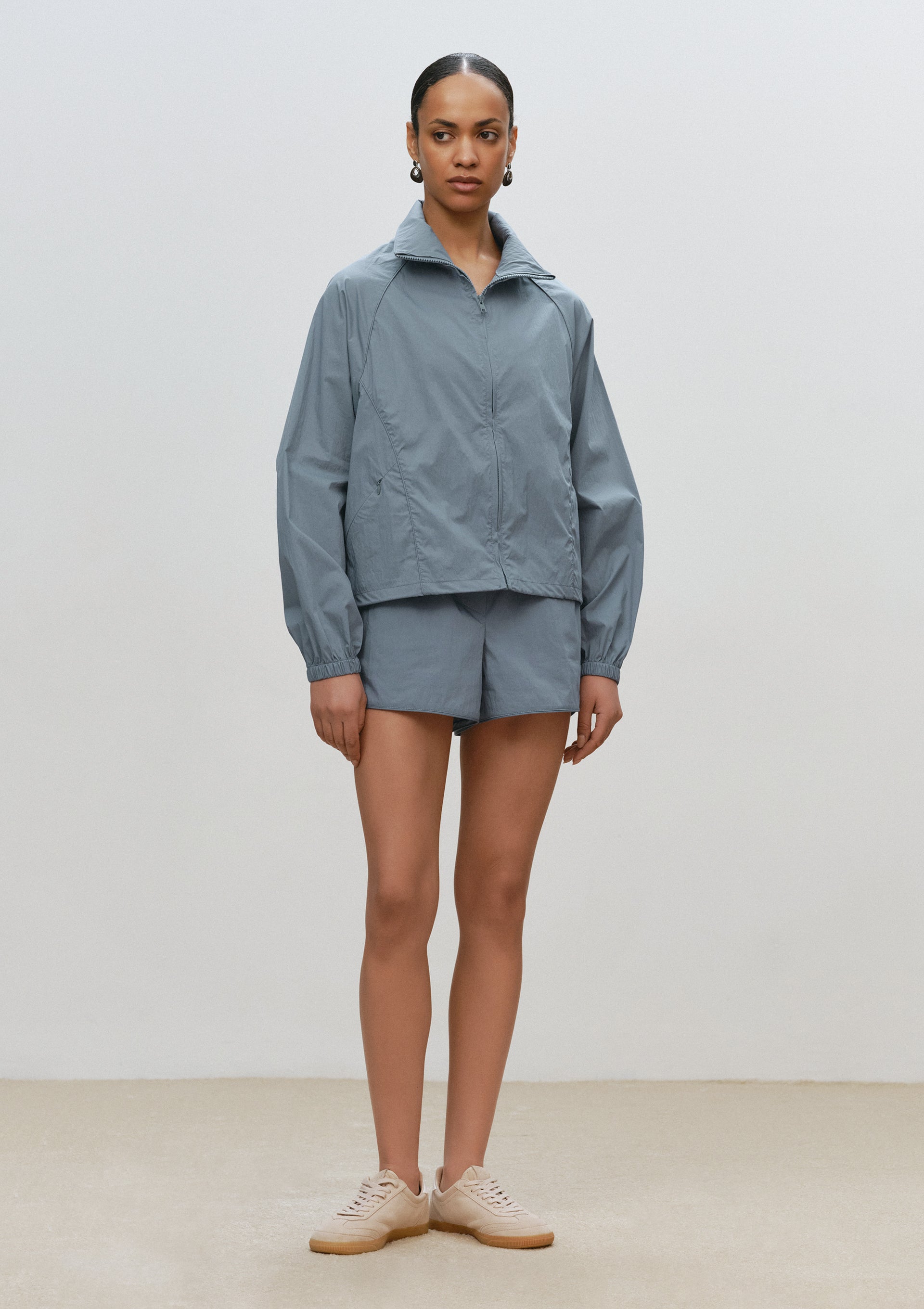 Zipped Anorak With Front Pockets in Blue