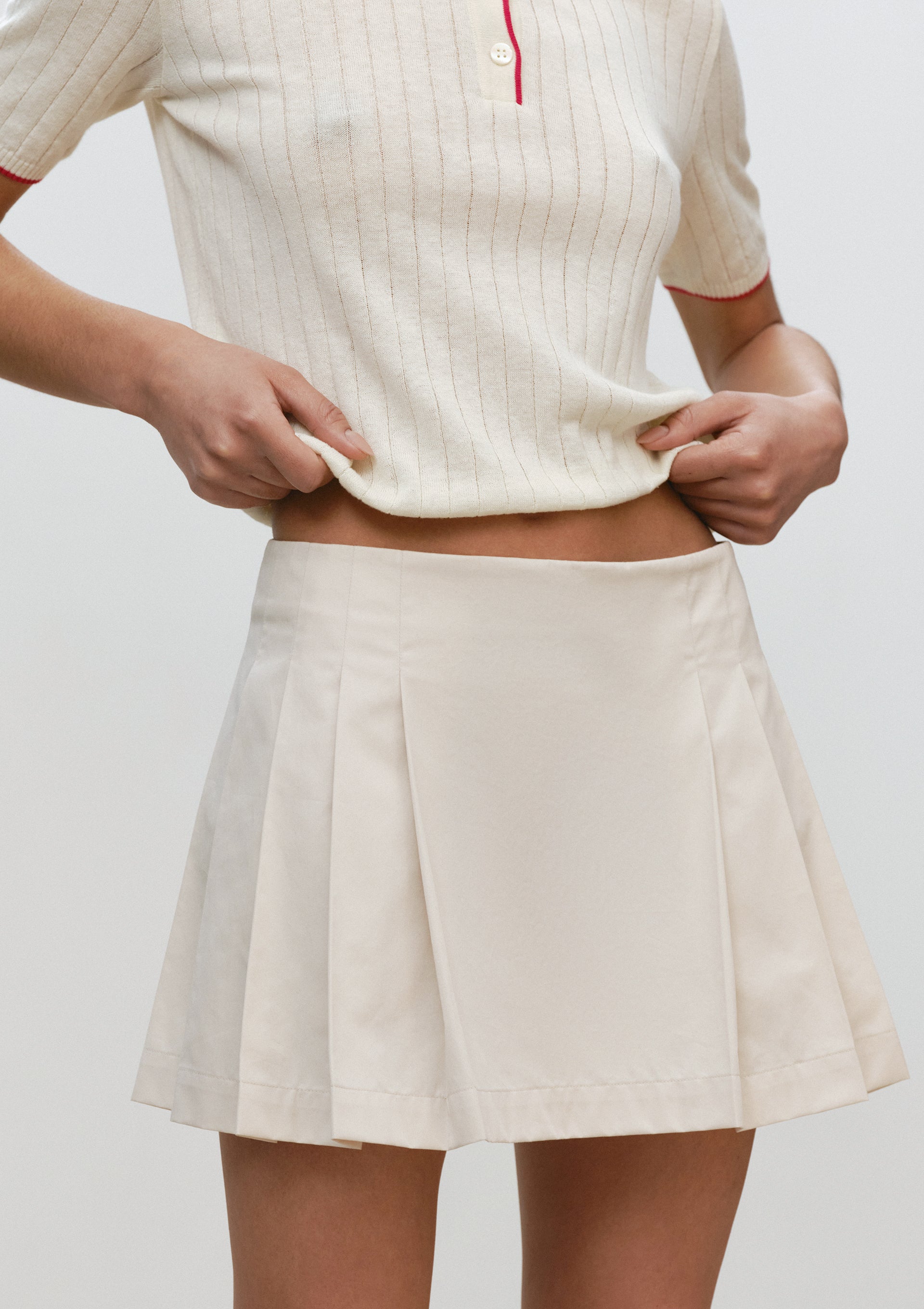 Ribbed Polo Shirt in Beige-Red