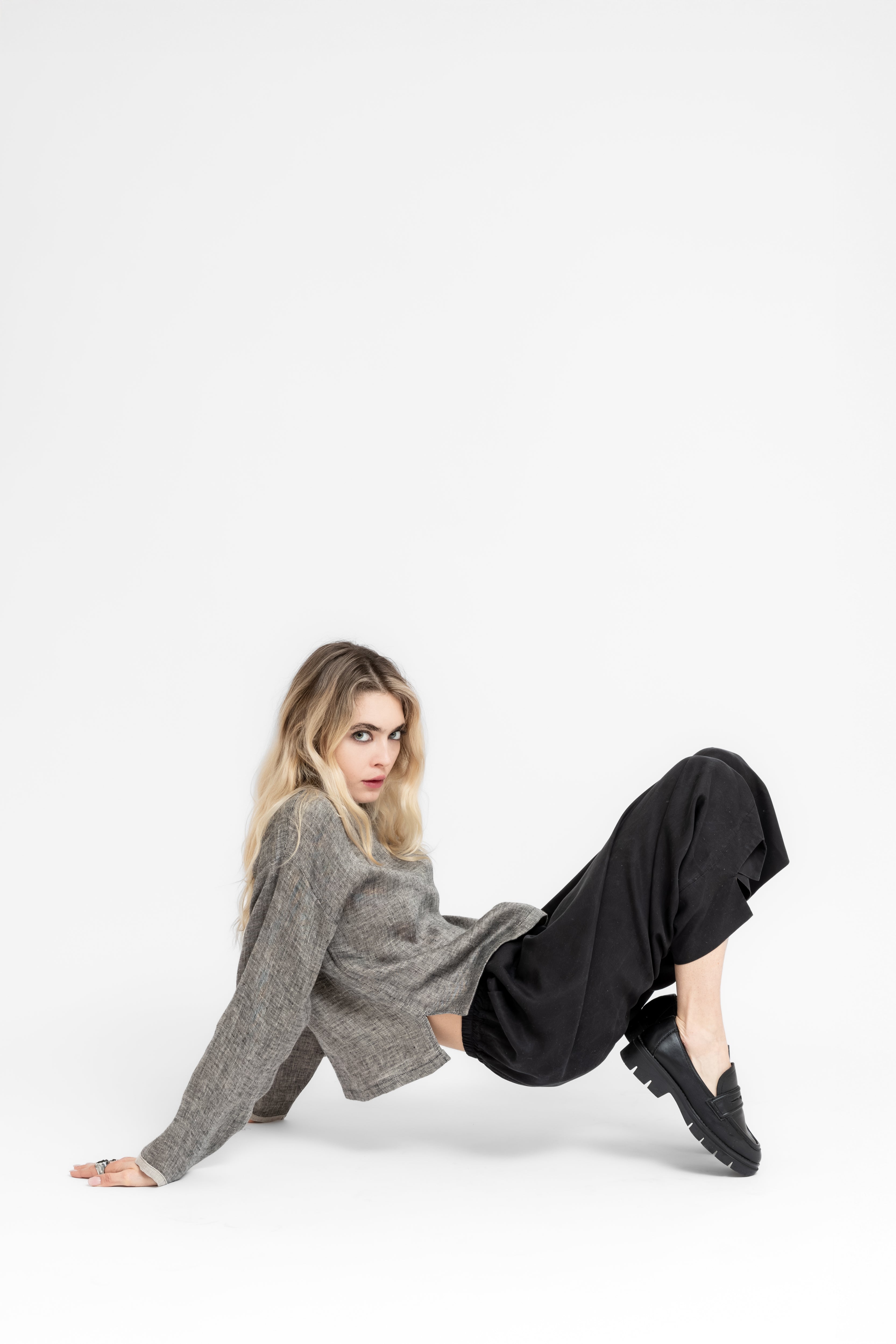 Sandvind Minimalist Reversible Top