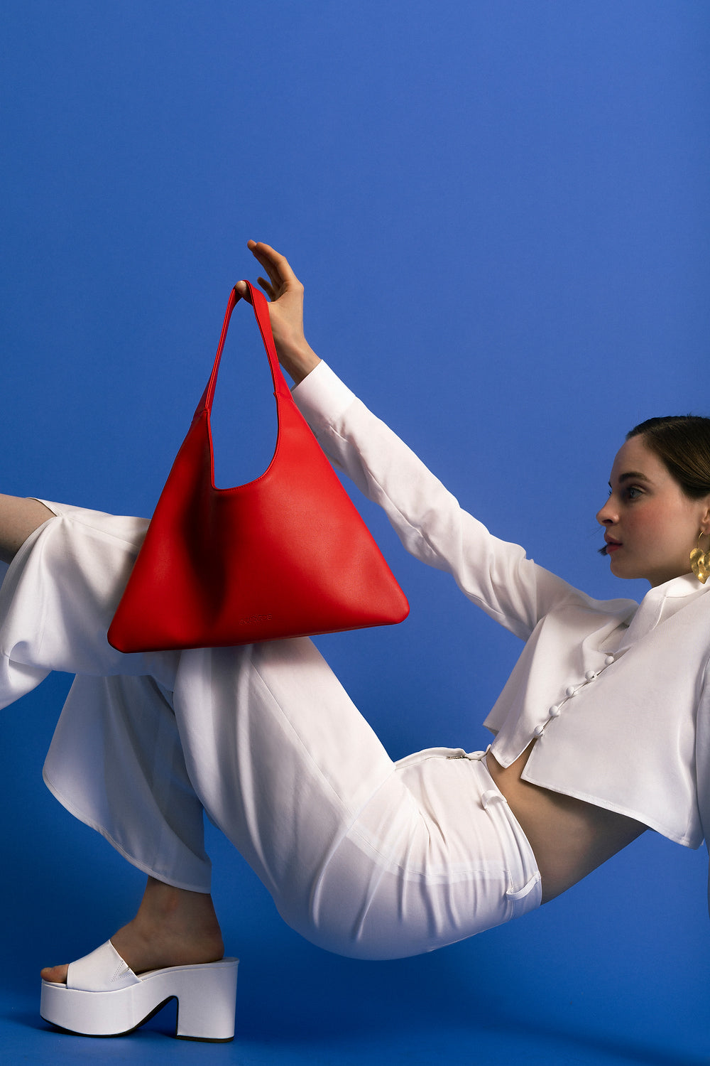 Agave Triangular Tote - Tomato Red