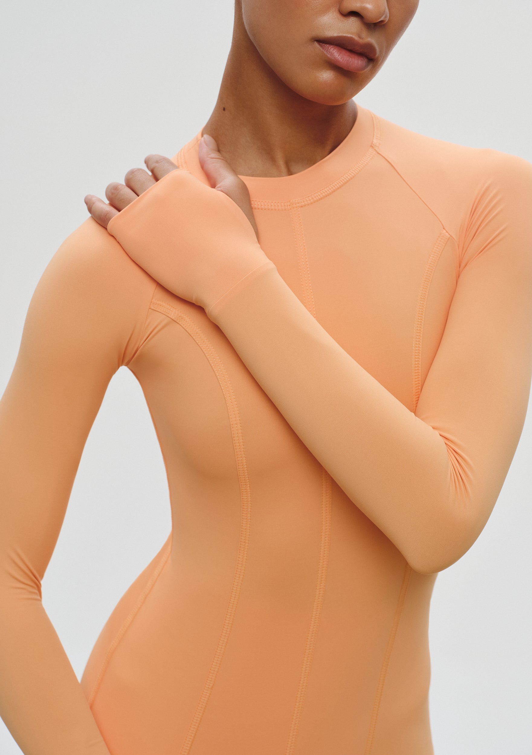Contour Longsleeve in Orange