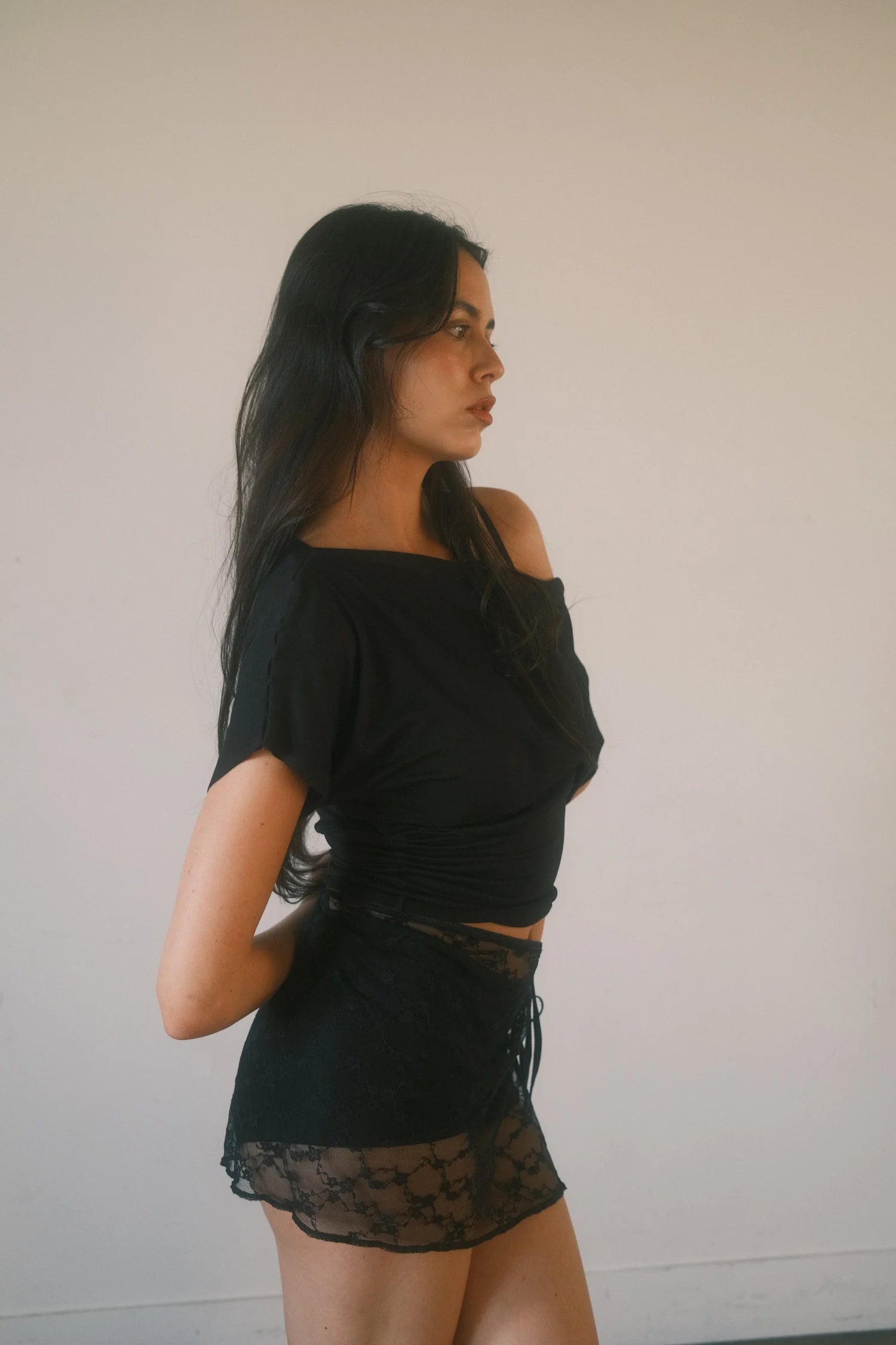 The Slouchy Tee - Black