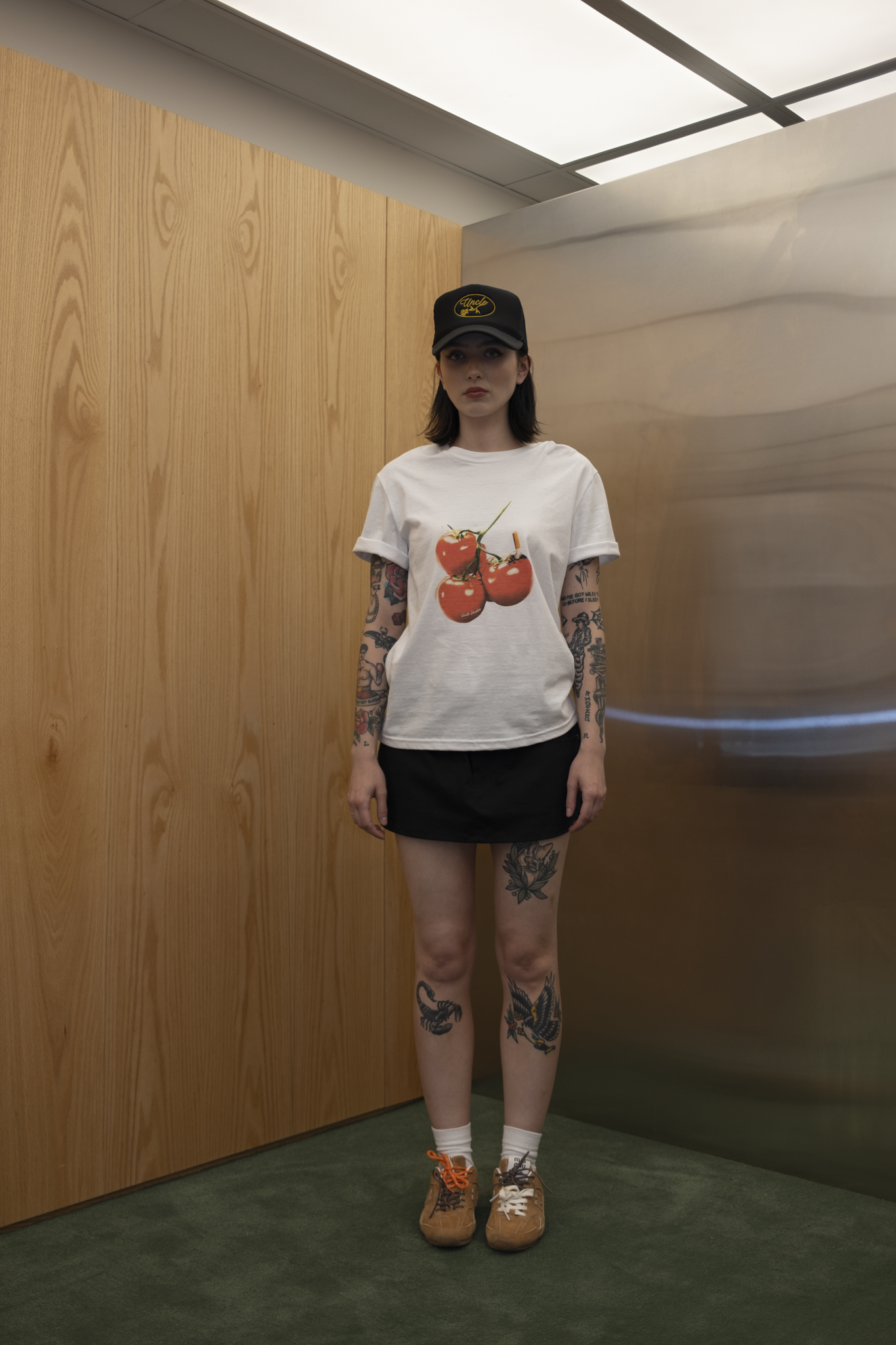 THE TOMATO TEE
