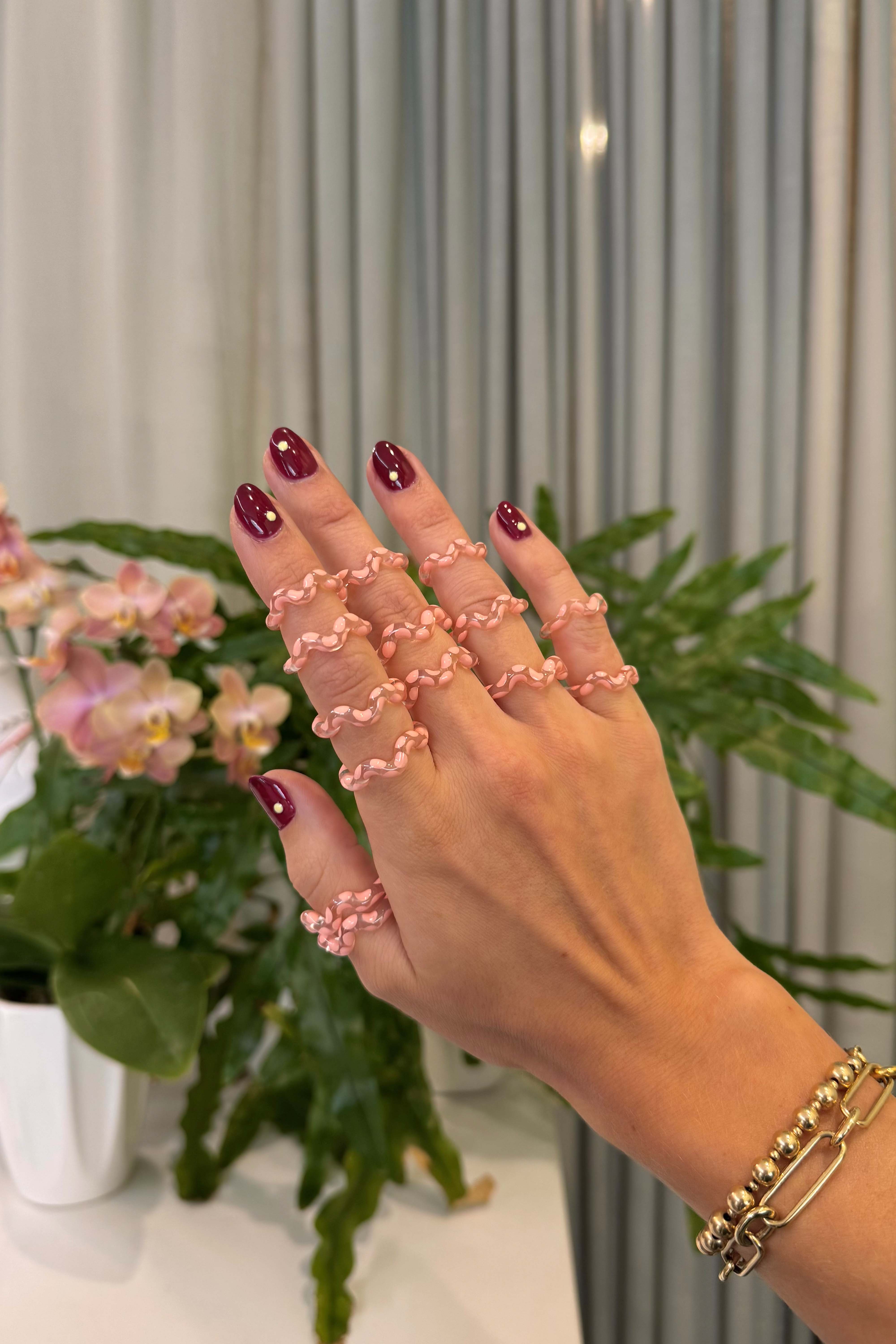 Hint of Grapefruit Single Wave Ring