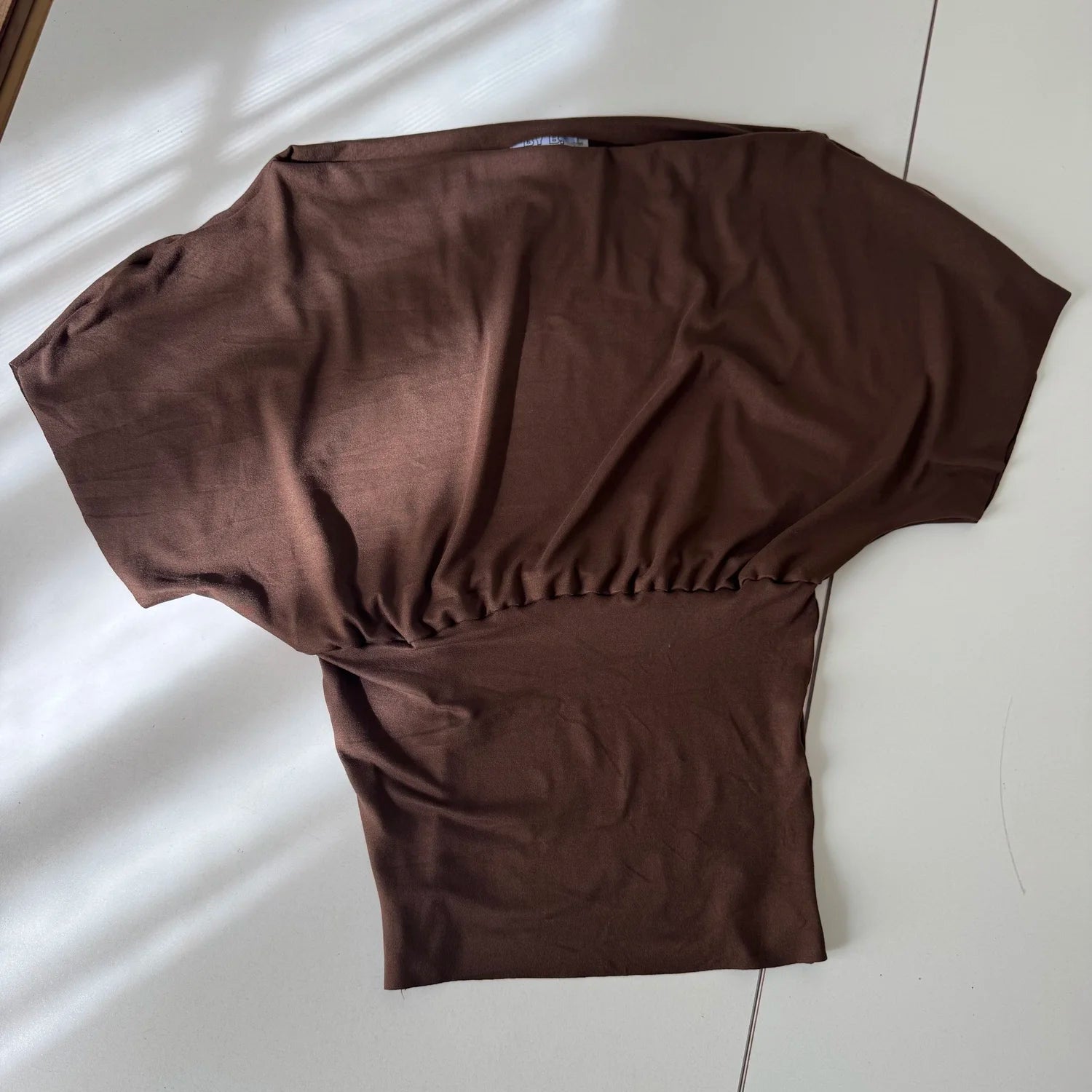 The Slouchy Tee - Chocolate