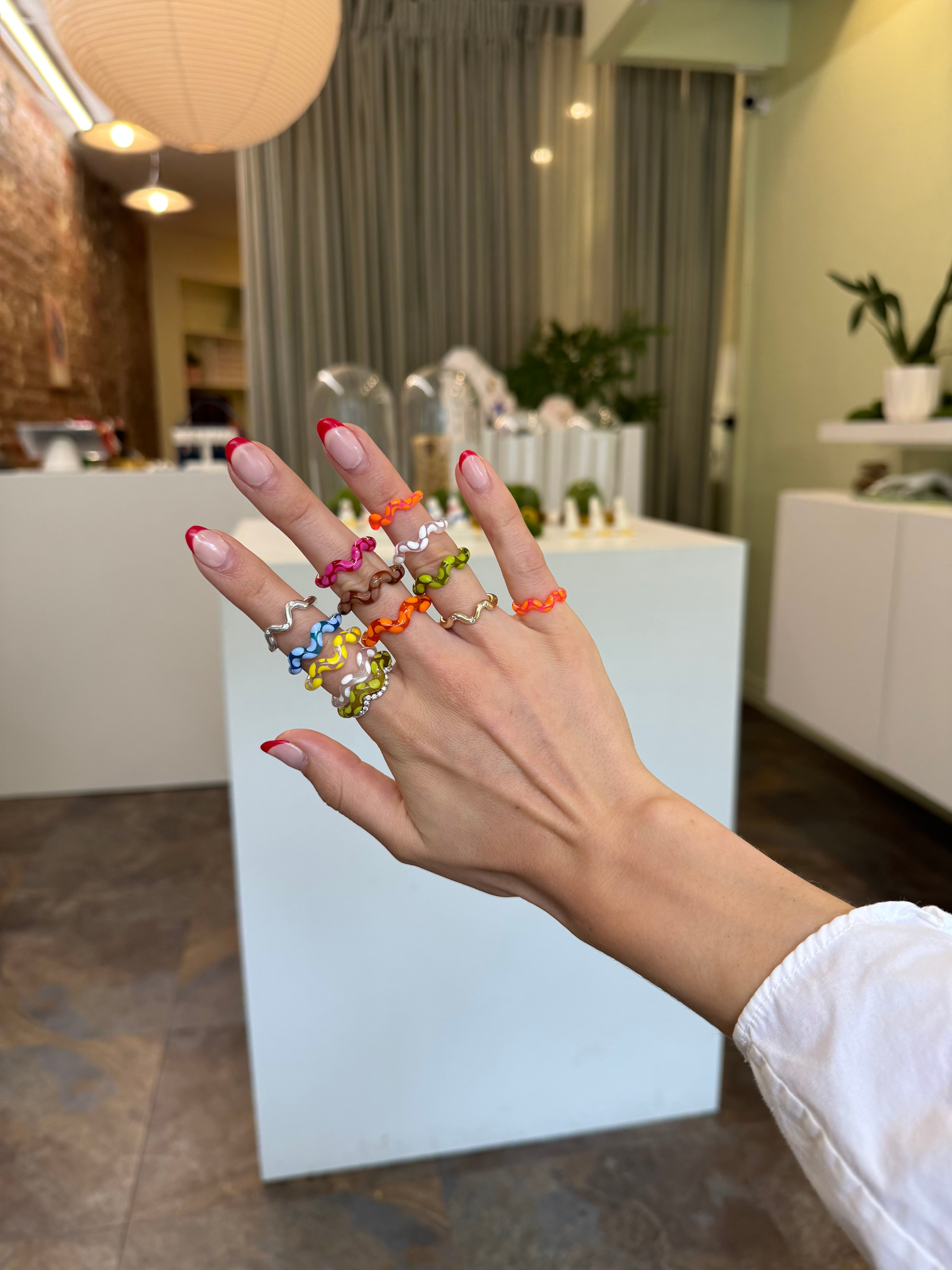 Water Single Wave Ring