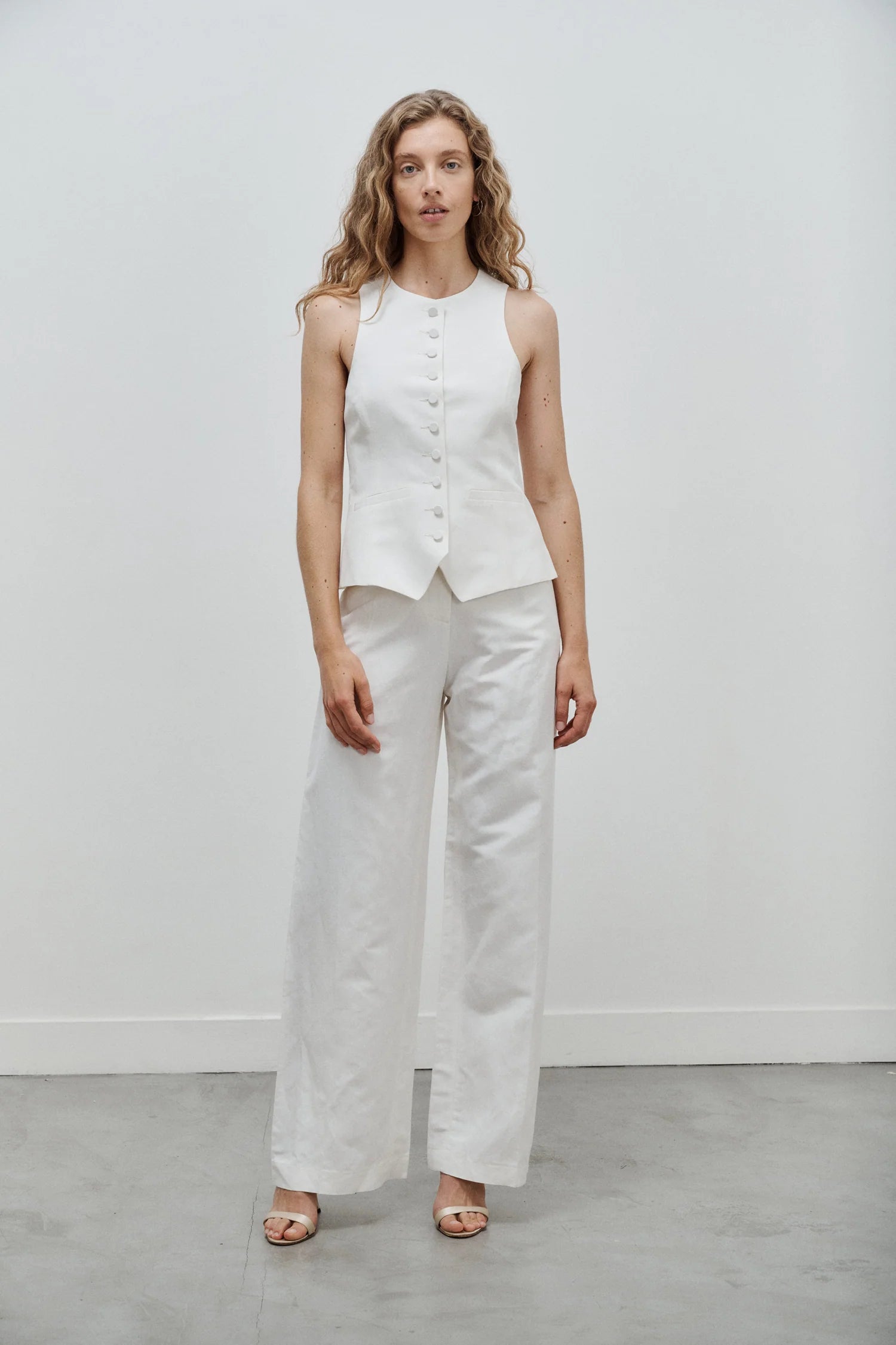 Bianca Off-White Linen and Silk Canvas Straight-Leg Pants